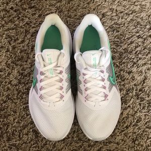 Nike Downshifter size 7.5